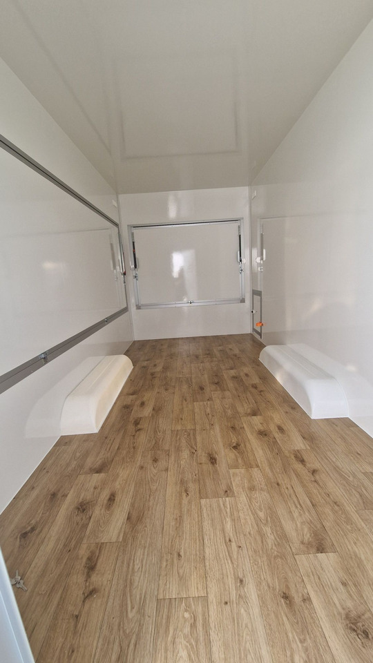 Przyczepa Gastronomiczna Handlowa FoodTruck - Toitlustus haagis: pilt 5 Przyczepa Gastronomiczna Handlowa FoodTruck - Toitlustus haagis: pilt 5