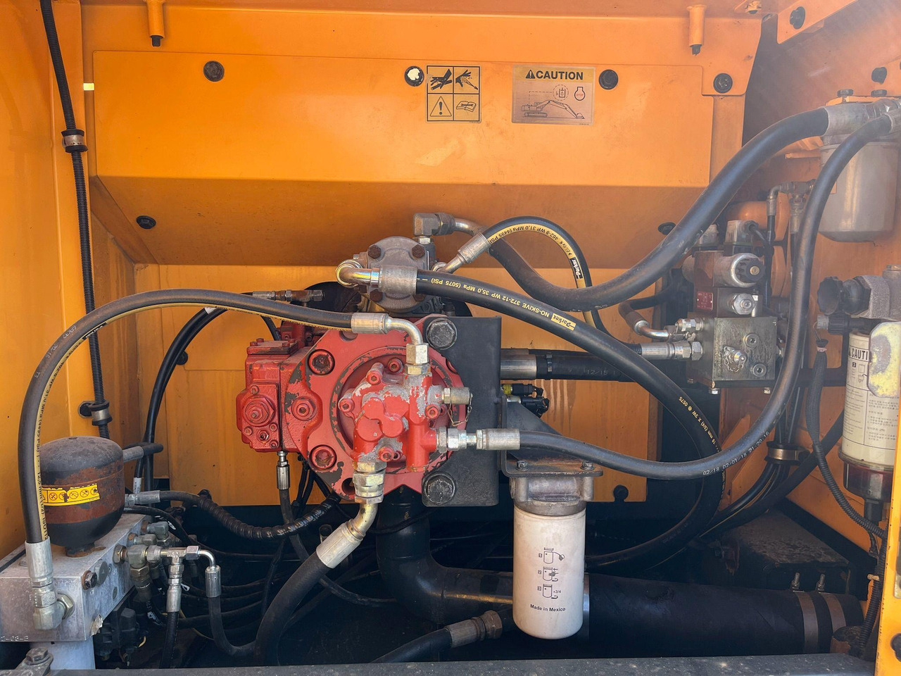 Lintekskavaator Hyundai Robex 290-9: pilt 19