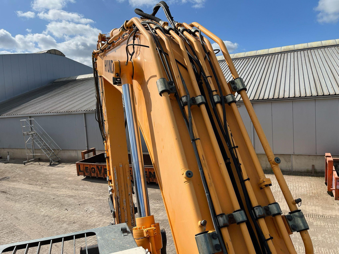 Lintekskavaator Hyundai Robex 290-9: pilt 8