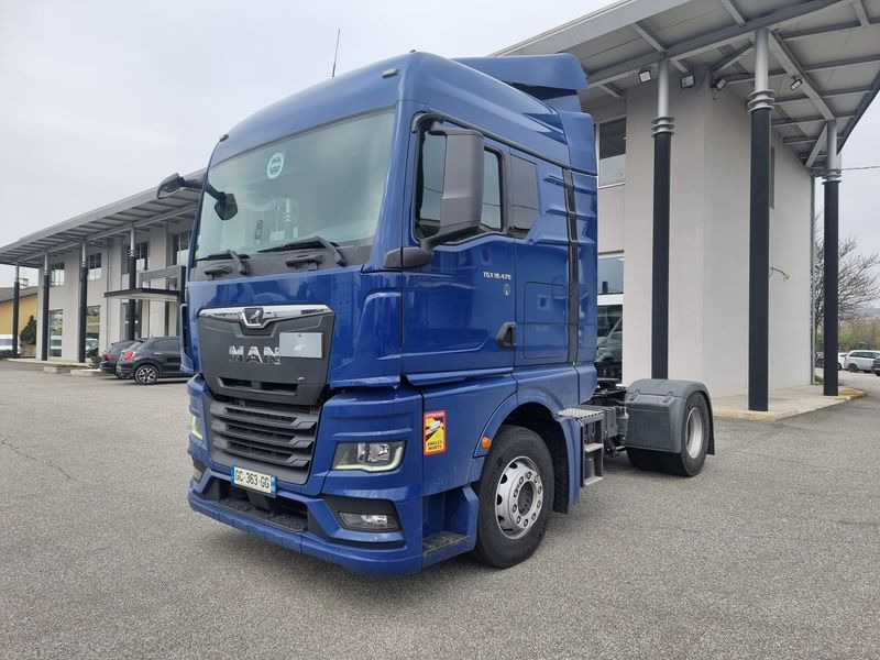 Trattore stradale MAN BLU MAN TGX 18.470 - Sadulveok: pilt 1 Trattore stradale MAN BLU MAN TGX 18.470 - Sadulveok: pilt 1