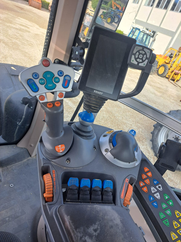 FENDT 828 - Traktor: pilt 5 FENDT 828 - Traktor: pilt 5