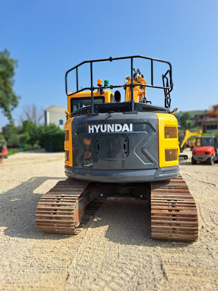 HYUNDAI HX 145 LCR - Lintekskavaator: pilt 5 HYUNDAI HX 145 LCR - Lintekskavaator: pilt 5