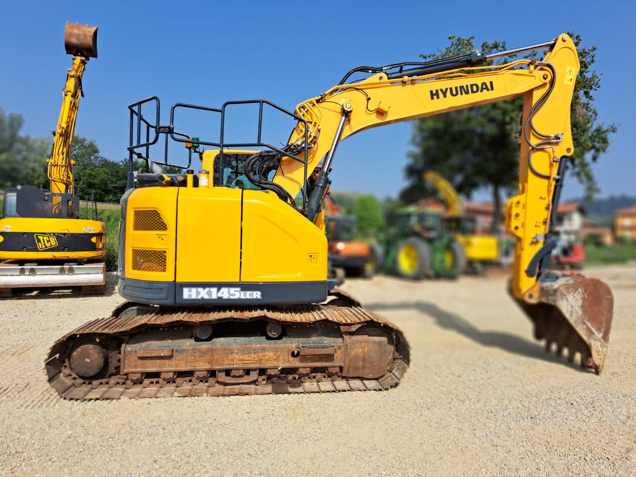 HYUNDAI HX 145 LCR - Lintekskavaator: pilt 1 HYUNDAI HX 145 LCR - Lintekskavaator: pilt 1