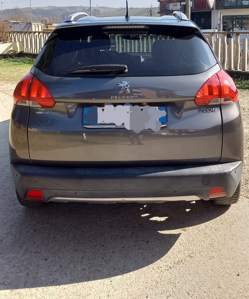 PEUGEOT 2008 - Sedaan: pilt 5 PEUGEOT 2008 - Sedaan: pilt 5