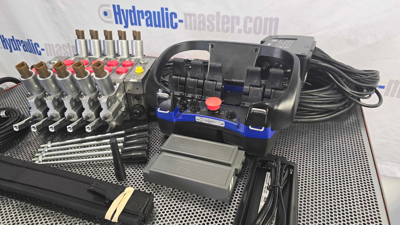 Container Side Lifter Sidelifter 5 sections valve with Radio Remote Scanreco - Prügiauto: pilt 3 Container Side Lifter Sidelifter 5 sections valve with Radio Remote Scanreco - Prügiauto: pilt 3