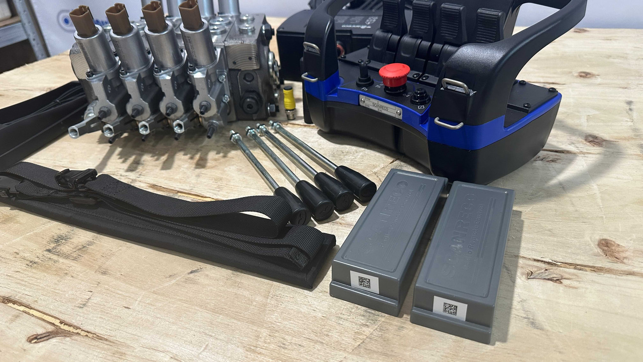 Set Scanreco G4 with Walvoil DPX100 Bandit Industries, DR Power Equipment - Kännupurustaja: pilt 3 Set Scanreco G4 with Walvoil DPX100 Bandit Industries, DR Power Equipment - Kännupurustaja: pilt 3