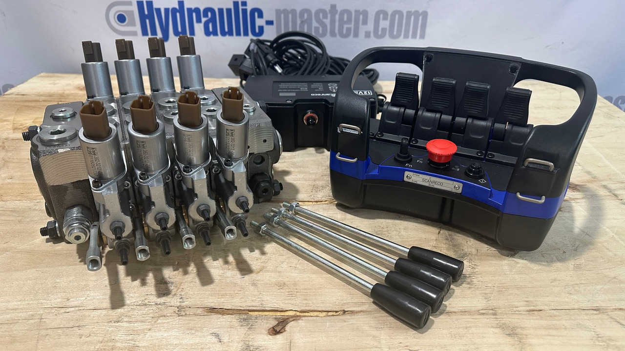 Set Scanreco G4 with Walvoil DPX100 Bandit Industries, DR Power Equipment - Kännupurustaja: pilt 2 Set Scanreco G4 with Walvoil DPX100 Bandit Industries, DR Power Equipment - Kännupurustaja: pilt 2