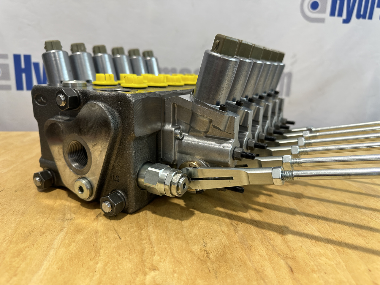 Valve Walvoil DPX100 Epsilon, Palift, Fassi, Palfinger - Metsahaagis: pilt 2 Valve Walvoil DPX100 Epsilon, Palift, Fassi, Palfinger - Metsahaagis: pilt 2