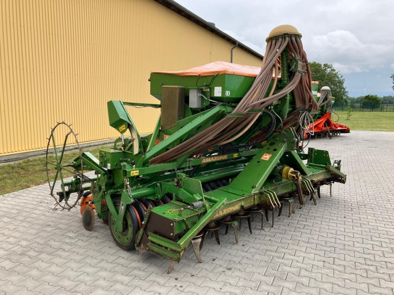 Amazone AD P402 - Kombain-külvimasin: pilt 4 Amazone AD P402 - Kombain-külvimasin: pilt 4