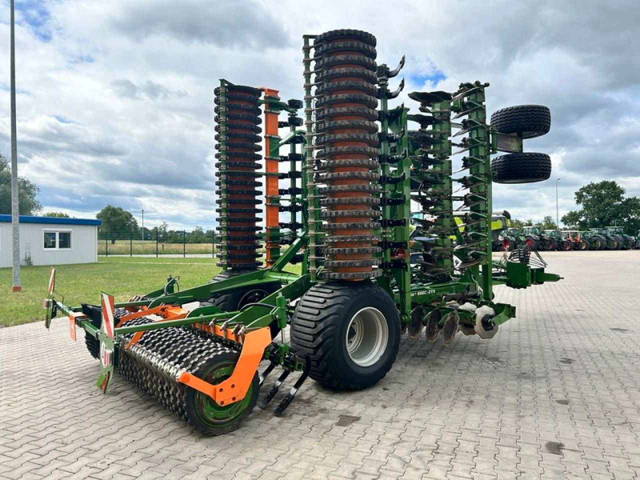 Amazone CATROS 8003 - 2TX - Ketasäke: pilt 4 Amazone CATROS 8003 - 2TX - Ketasäke: pilt 4