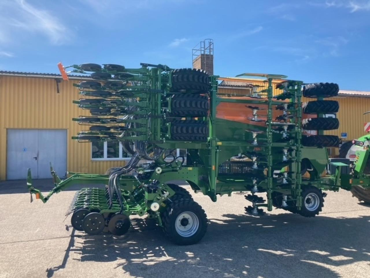 Amazone CIRRIUS 6003 AKTION - Kombain-külvimasin: pilt 3 Amazone CIRRIUS 6003 AKTION - Kombain-külvimasin: pilt 3