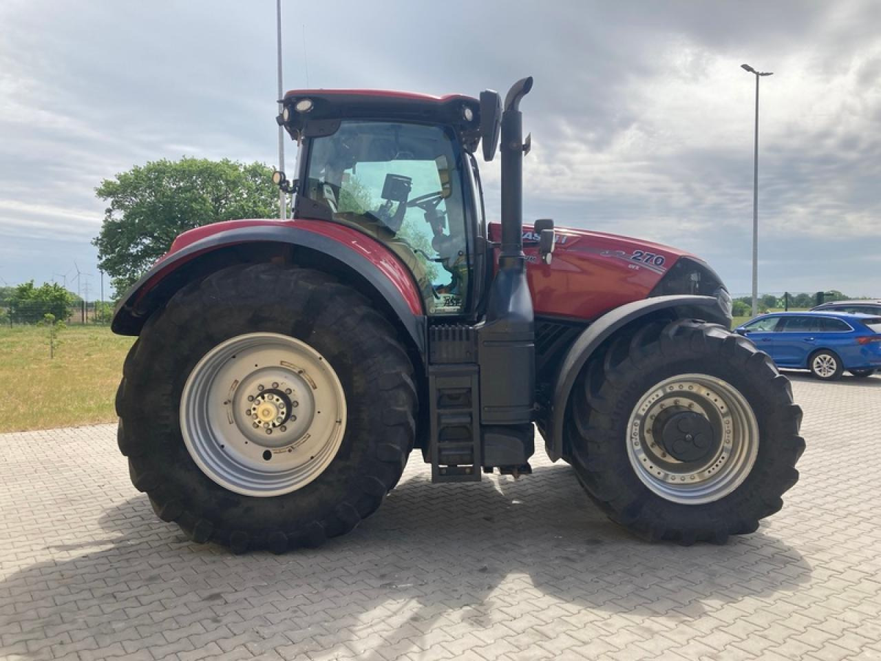 Case-IH OPTUM 270 CVX RTK - Traktor: pilt 4 Case-IH OPTUM 270 CVX RTK - Traktor: pilt 4