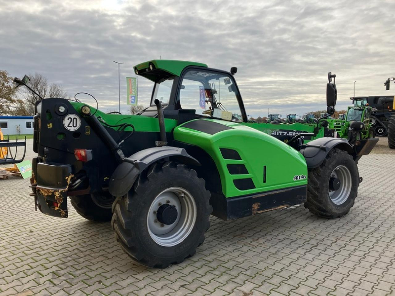 Deutz-Fahr JLG P40.14 - Teleskooplaadur: pilt 3 Deutz-Fahr JLG P40.14 - Teleskooplaadur: pilt 3