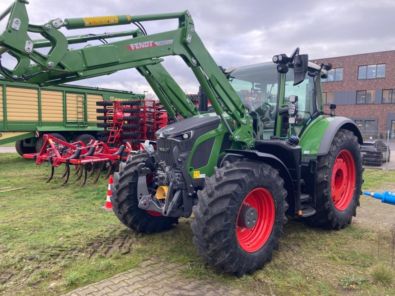 Fendt VARIO 620 PROFI PLUS SETTING 2 - Traktor: pilt 2 Fendt VARIO 620 PROFI PLUS SETTING 2 - Traktor: pilt 2