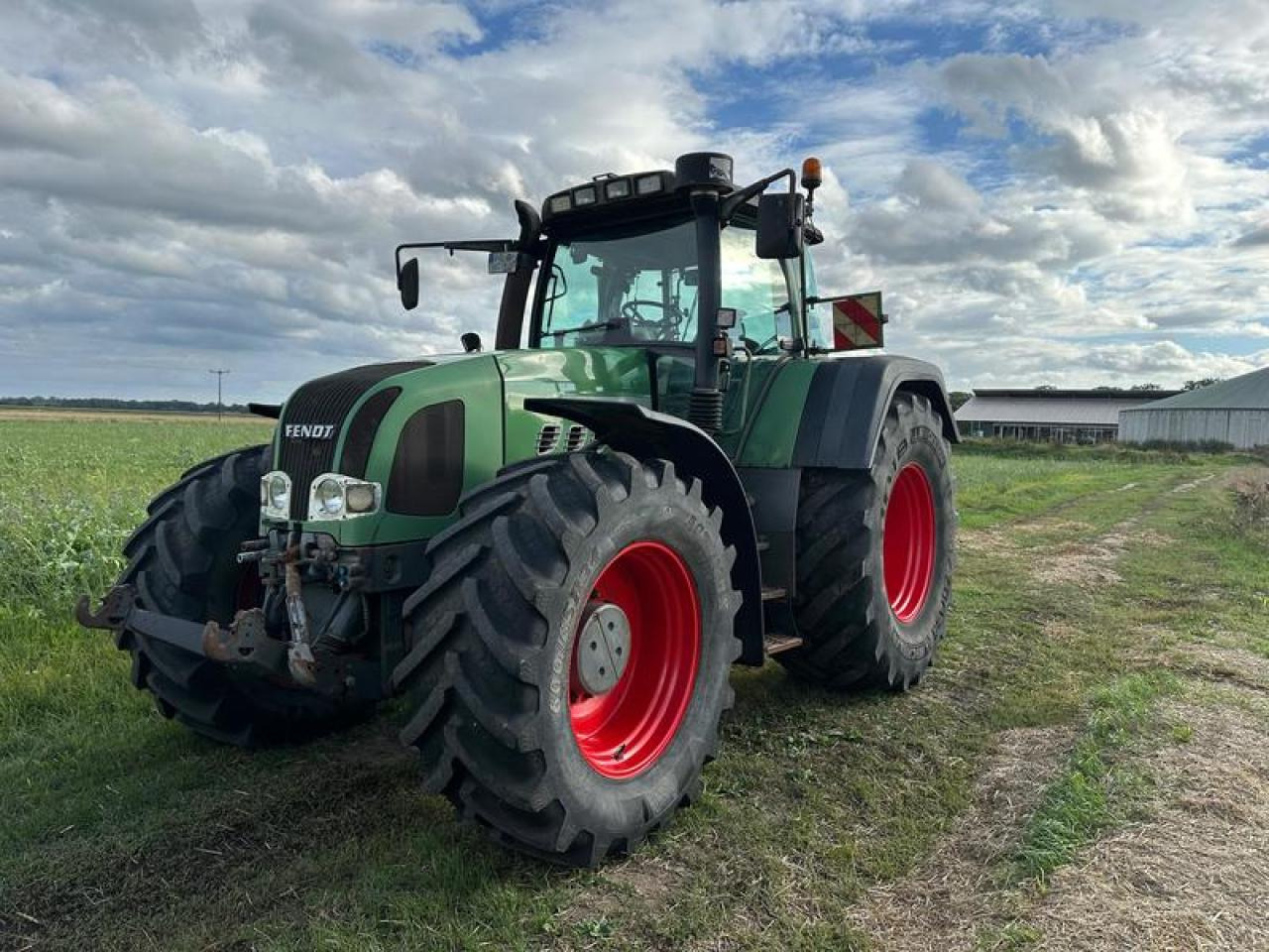 Fendt VARIO 924 - Traktor: pilt 1 Fendt VARIO 924 - Traktor: pilt 1