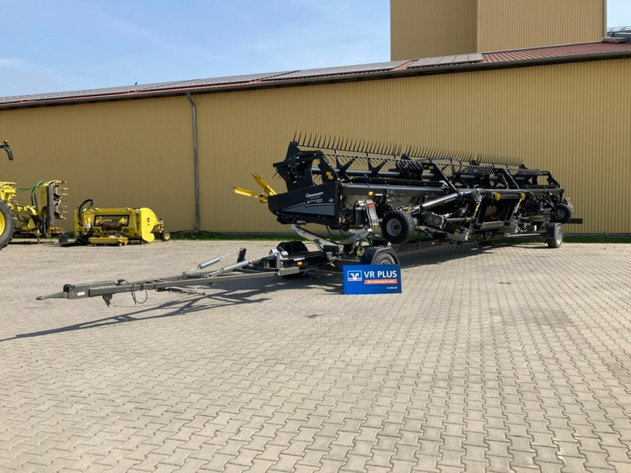 Geringhoff TRUFLEX RAZOR 40FT ZU FENDT IDEAL9 - Kombaini päis: pilt 1 Geringhoff TRUFLEX RAZOR 40FT ZU FENDT IDEAL9 - Kombaini päis: pilt 1