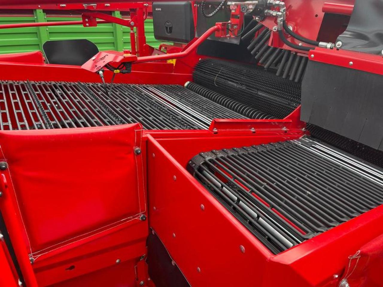 Uus Kartulivõtumasin Grimme EVO 280: pilt 8