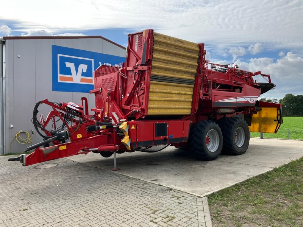 Grimme EVO 290 EASYSEP // 396 HA - Kartulivõtumasin: pilt 1 Grimme EVO 290 EASYSEP // 396 HA - Kartulivõtumasin: pilt 1