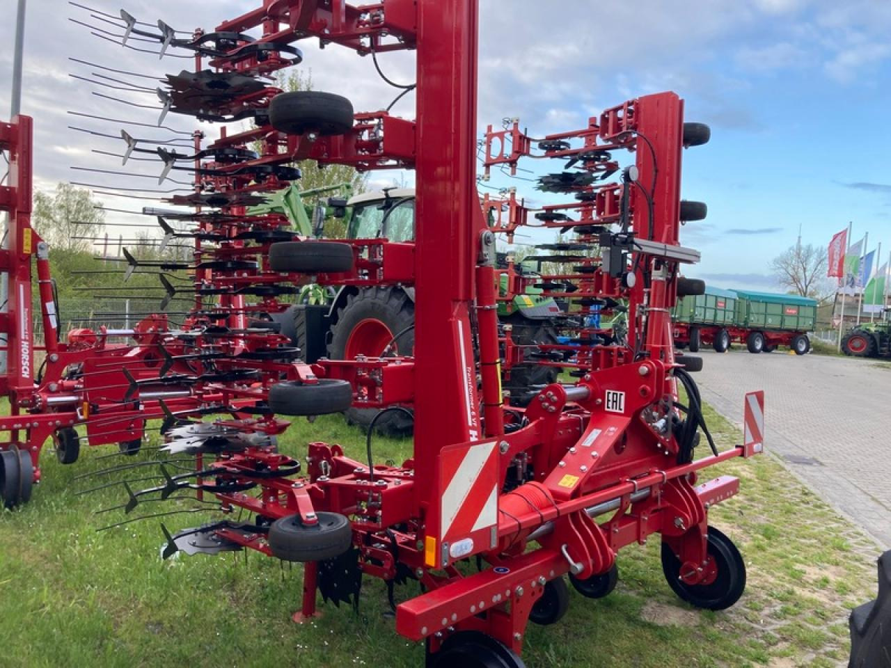 HORSCH TRANSFORMER 6 VF - Maaharimisseadmed: pilt 2 HORSCH TRANSFORMER 6 VF - Maaharimisseadmed: pilt 2