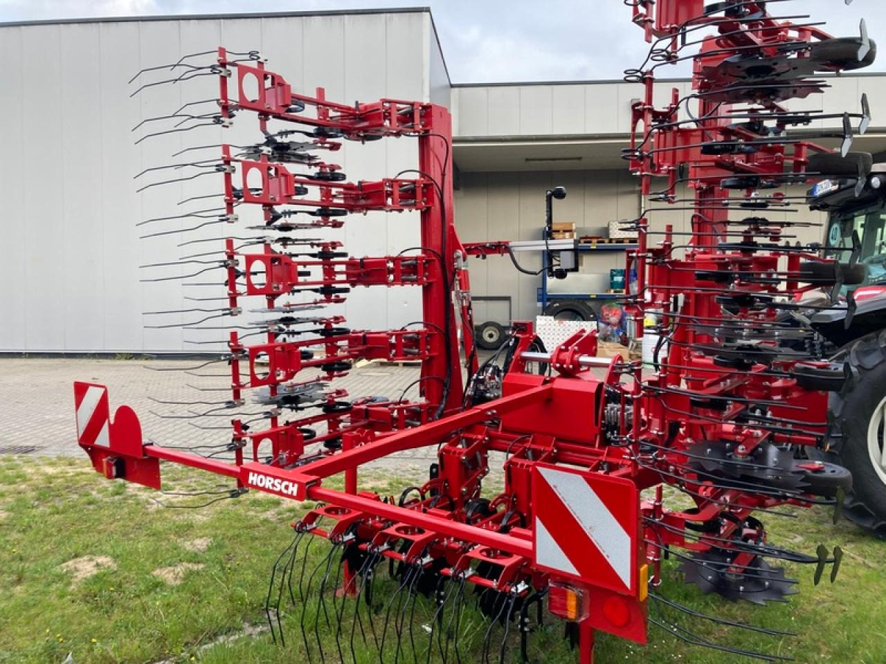 HORSCH TRANSFORMER 6 VF - Maaharimisseadmed: pilt 3 HORSCH TRANSFORMER 6 VF - Maaharimisseadmed: pilt 3