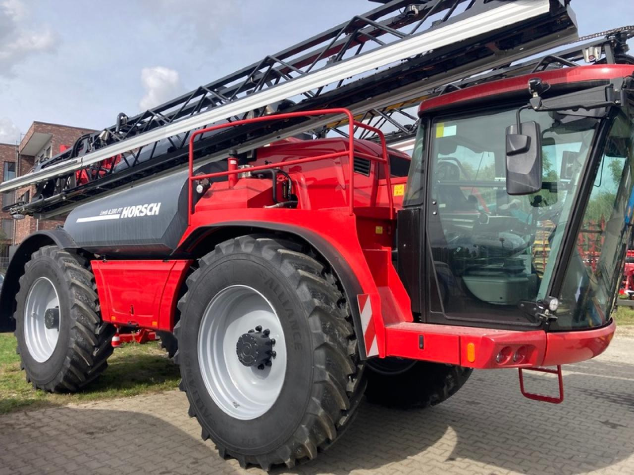 Horsch LEEB 8300 PT - Iseliikuv pihusti: pilt 1 Horsch LEEB 8300 PT - Iseliikuv pihusti: pilt 1
