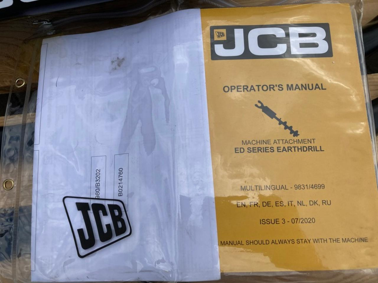 JCB B3202 - Puur - Ehitusmasinad: pilt 3 JCB B3202 - Puur - Ehitusmasinad: pilt 3