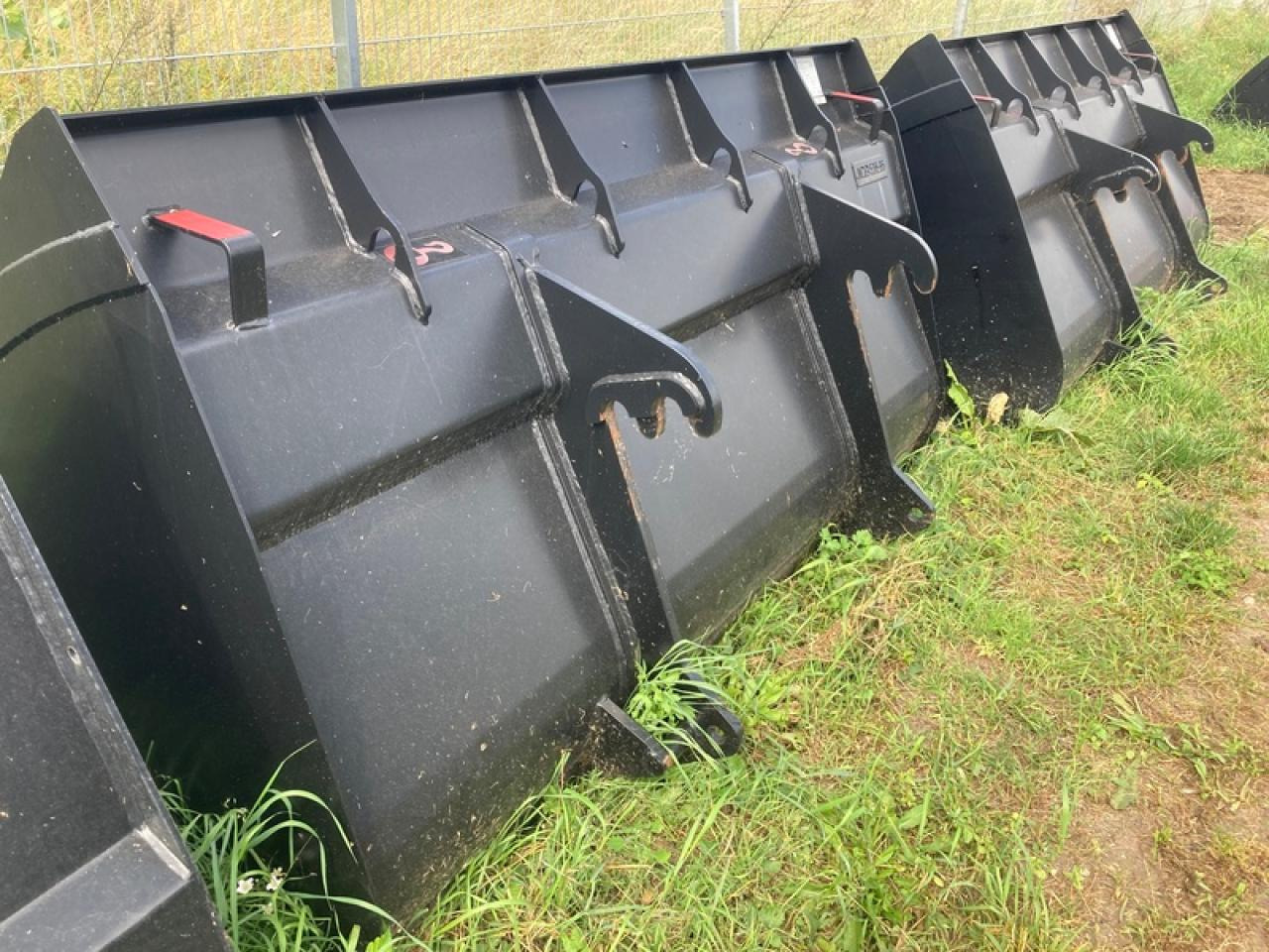 LEICHTGUTSCHAUFEL JCB - Laaduri kopp: pilt 2 LEICHTGUTSCHAUFEL JCB - Laaduri kopp: pilt 2