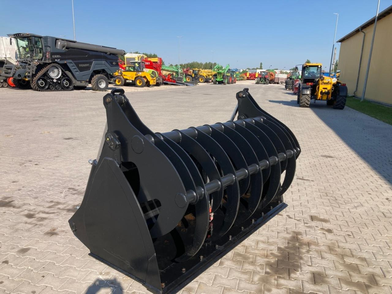 LSB SILAGEGREIFSCHAUFEL AKTION - Laaduri kopp: pilt 2 LSB SILAGEGREIFSCHAUFEL AKTION - Laaduri kopp: pilt 2