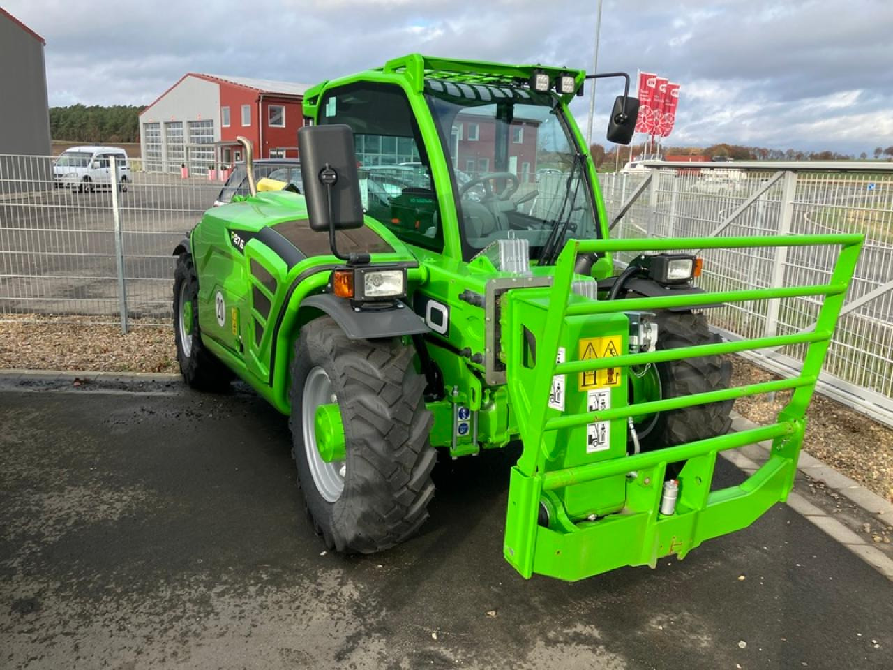 Merlo P27.6 PLUSAKTION - Teleskooplaadur: pilt 1 Merlo P27.6 PLUSAKTION - Teleskooplaadur: pilt 1