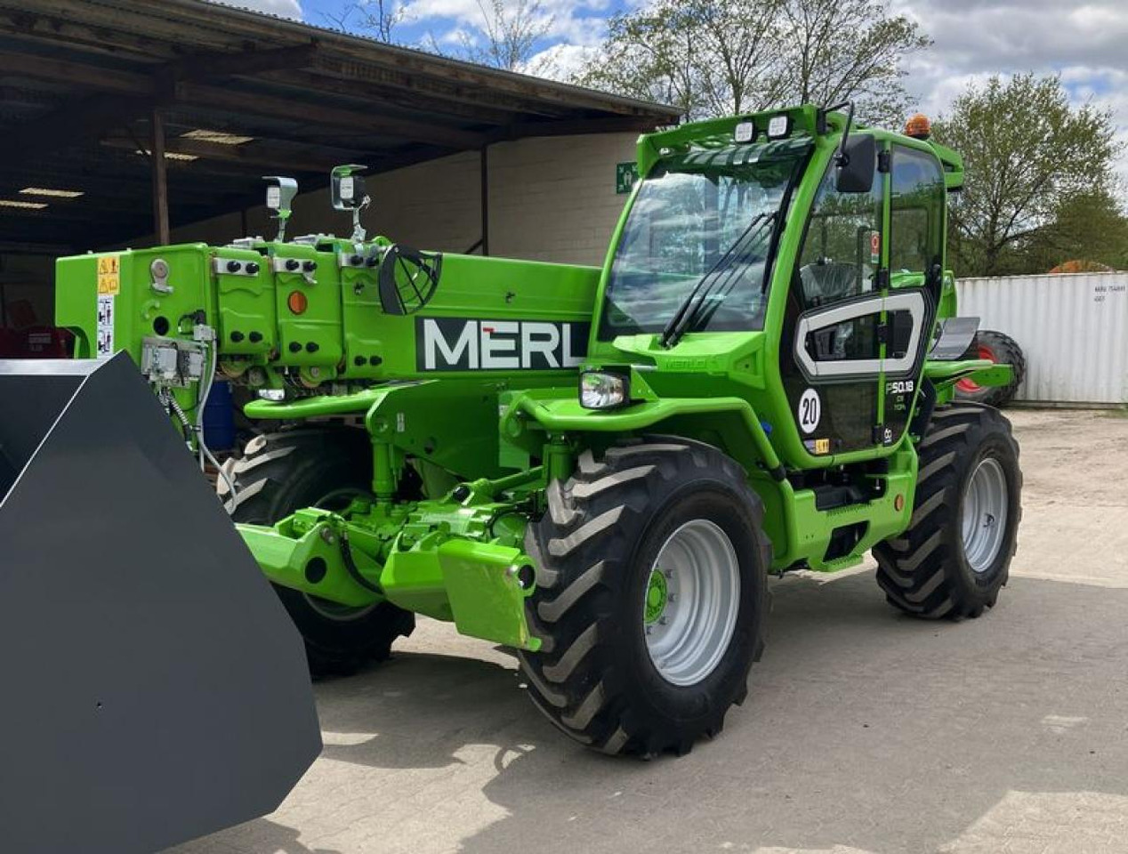 Merlo P50.18 CS - Teleskooplaadur: pilt 1 Merlo P50.18 CS - Teleskooplaadur: pilt 1