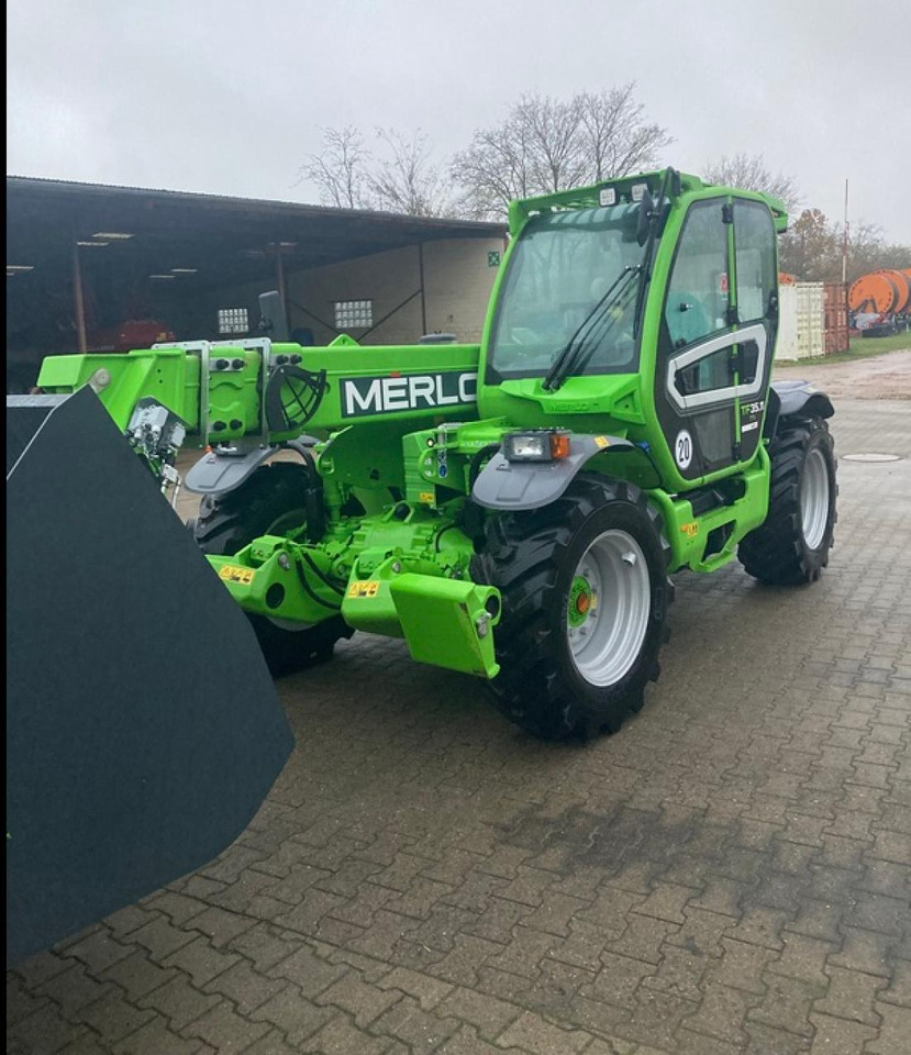 Merlo TF35.11TT - Teleskooplaadur: pilt 2 Merlo TF35.11TT - Teleskooplaadur: pilt 2