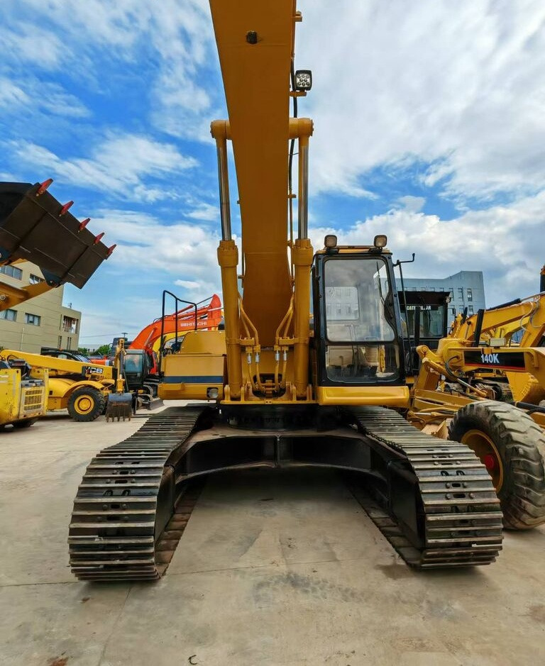 Caterpillar 330BL - Lintekskavaator: pilt 1 Caterpillar 330BL - Lintekskavaator: pilt 1
