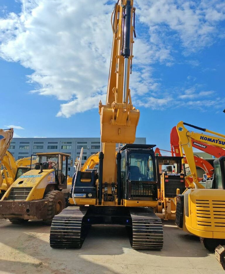 Caterpillar 330BL - Lintekskavaator: pilt 2 Caterpillar 330BL - Lintekskavaator: pilt 2