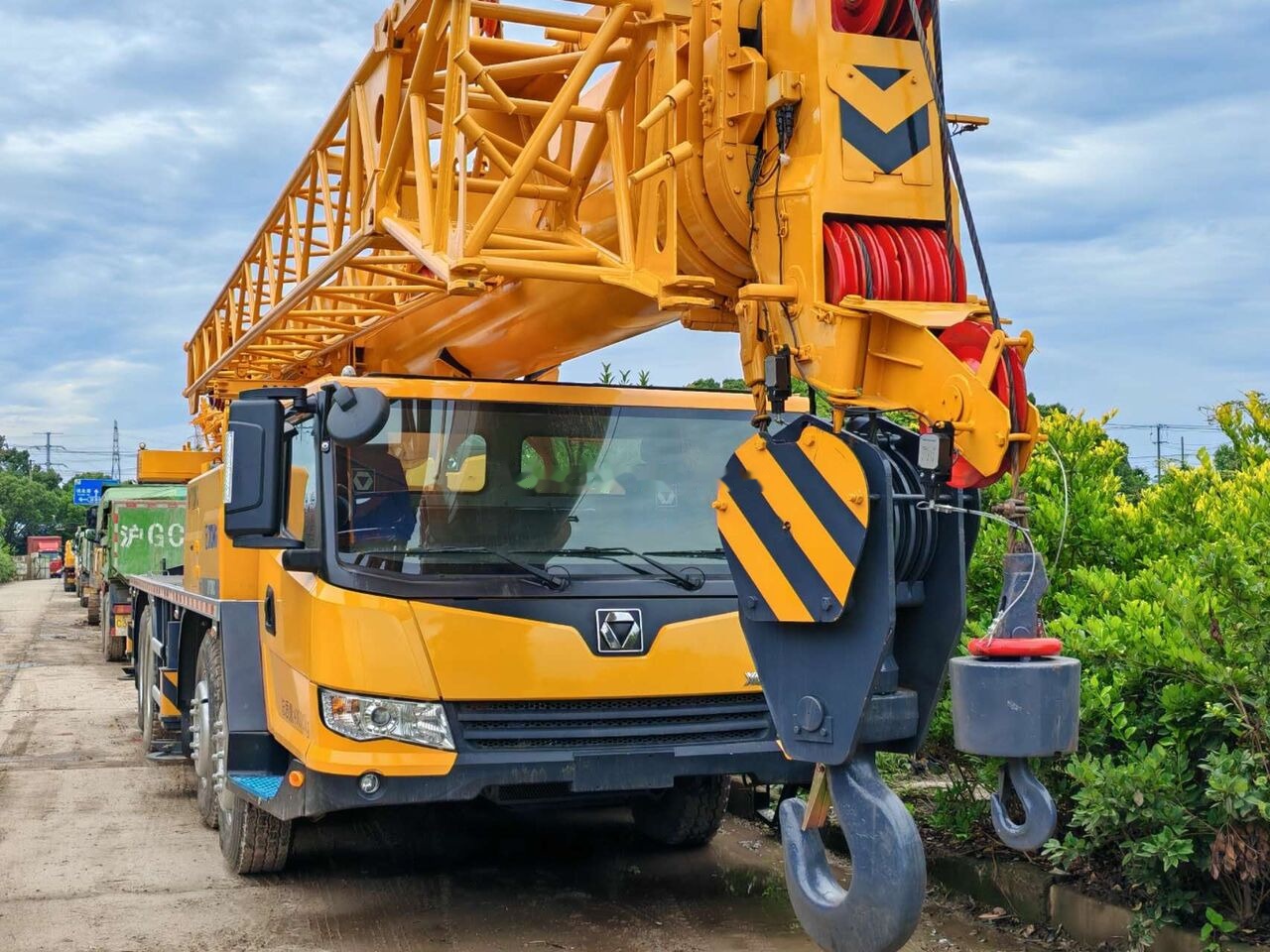 XCMG QY70KC QY50KC 50ton 70ton 80ton 90ton 100ton - Autokraana: pilt 2 XCMG QY70KC QY50KC 50ton 70ton 80ton 90ton 100ton - Autokraana: pilt 2