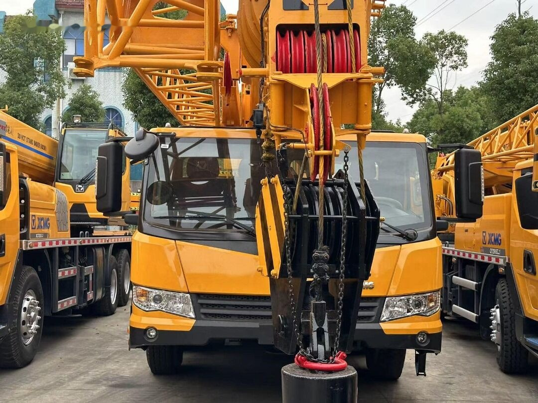 XCMG QY70KC QY75KC QY75K 70T 75 80t 70ton 75ton 80ton - Autokraana: pilt 3 XCMG QY70KC QY75KC QY75K 70T 75 80t 70ton 75ton 80ton - Autokraana: pilt 3