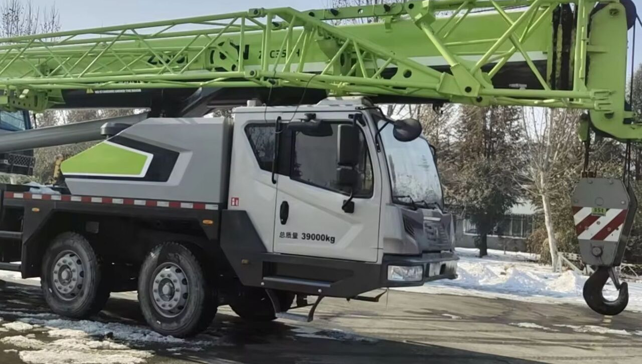 Zoomlion ZTC350 ZTC250 ZTC550 ZTC1000 - Autokraana: pilt 5 Zoomlion ZTC350 ZTC250 ZTC550 ZTC1000 - Autokraana: pilt 5