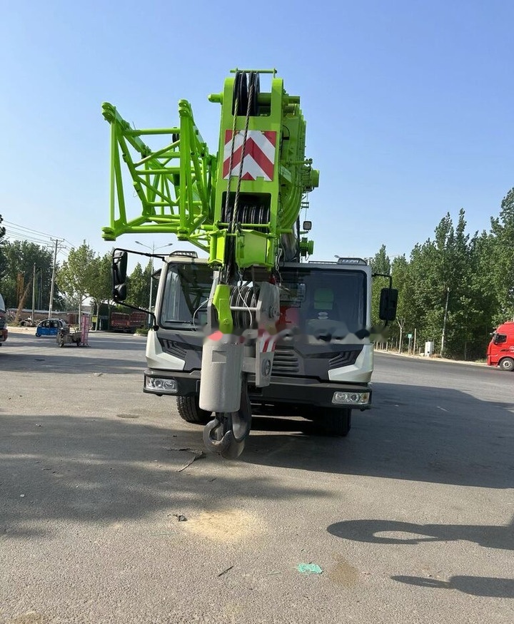Zoomlion ZTC800V ZTC700V ZTC500V 80T 80ton 50ton 70ton - Autokraana: pilt 4 Zoomlion ZTC800V ZTC700V ZTC500V 80T 80ton 50ton 70ton - Autokraana: pilt 4