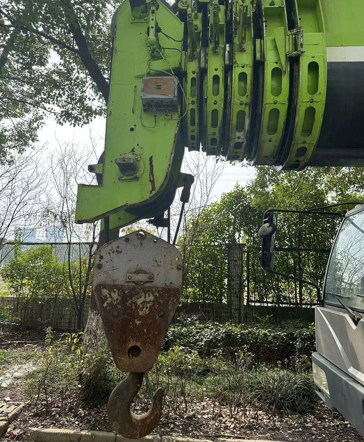 Zoomlion Zoomlion ZTC800V ZTV900V ZTC1000V ZTC110V 110 ton Zoomlion secon - Autokraana: pilt 5 Zoomlion Zoomlion ZTC800V ZTV900V ZTC1000V ZTC110V 110 ton Zoomlion secon - Autokraana: pilt 5