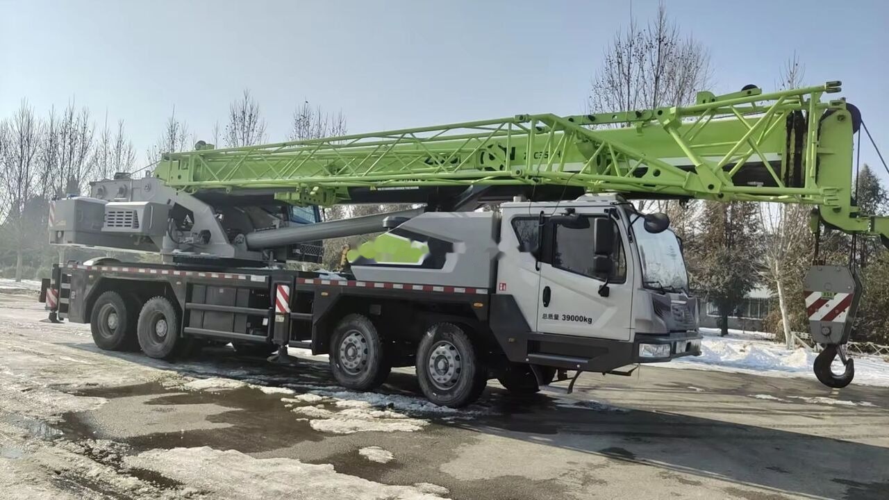 Zoomlion zoomlion ZTC350 ZTC500V ZTC700V ZTC900V 35 50 70 90 used truck c - Autokraana: pilt 2 Zoomlion zoomlion ZTC350 ZTC500V ZTC700V ZTC900V 35 50 70 90 used truck c - Autokraana: pilt 2