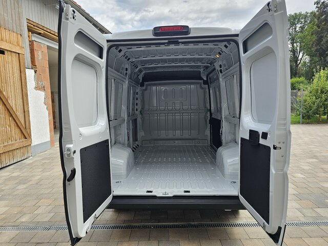 Kaubik FIAT Ducato 35 MAXI 140 Serie10-9.2 Modell 2025 L2H2: pilt 9