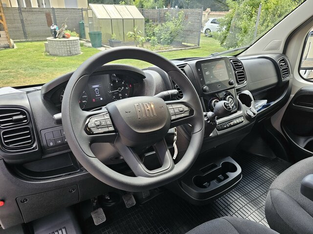FIAT Ducato 35 MAXI 180 Pritsche Plane LBW BÄR AHK - Tent tarbesõiduk: pilt 4 FIAT Ducato 35 MAXI 180 Pritsche Plane LBW BÄR AHK - Tent tarbesõiduk: pilt 4