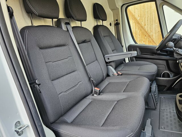 Kaubik FIAT Ducato 35 MAXI 180 Serie10-9.2 Modell 2025 L2H2: pilt 9