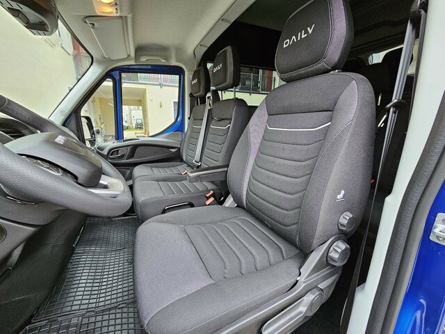 IVECO Daily 35S18HA8V DOKA Hi-Matic 12m³ LED ACC Navi - Kaubik, Meeskonnaauto: pilt 3 IVECO Daily 35S18HA8V DOKA Hi-Matic 12m³ LED ACC Navi - Kaubik, Meeskonnaauto: pilt 3