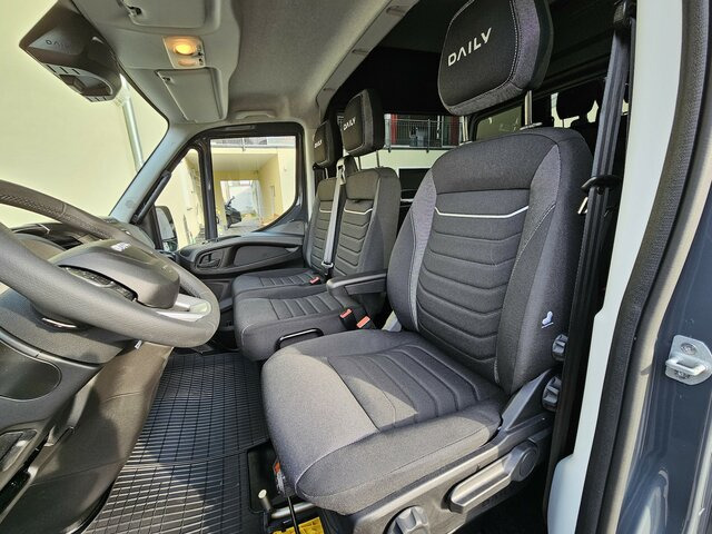 IVECO Daily 35S18HA8V DOKA Snoeks Mixto Hi-Matic 16m³ - Kaubik, Meeskonnaauto: pilt 3 IVECO Daily 35S18HA8V DOKA Snoeks Mixto Hi-Matic 16m³ - Kaubik, Meeskonnaauto: pilt 3