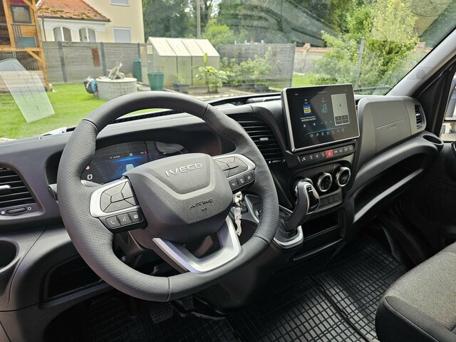 IVECO Daily 35S18HA8V DOKA Snoeks Mixto Hi-Matic 16m³ - Kaubik, Meeskonnaauto: pilt 4 IVECO Daily 35S18HA8V DOKA Snoeks Mixto Hi-Matic 16m³ - Kaubik, Meeskonnaauto: pilt 4