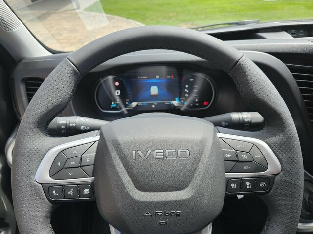 IVECO Daily 35S18HA8V DOKA Snoeks Mixto Hi-Matic 16m³ - Kaubik, Meeskonnaauto: pilt 5 IVECO Daily 35S18HA8V DOKA Snoeks Mixto Hi-Matic 16m³ - Kaubik, Meeskonnaauto: pilt 5