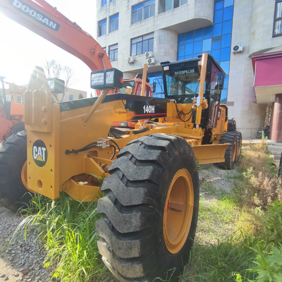 CAT 140H Grader - Teehöövel: pilt 4 CAT 140H Grader - Teehöövel: pilt 4