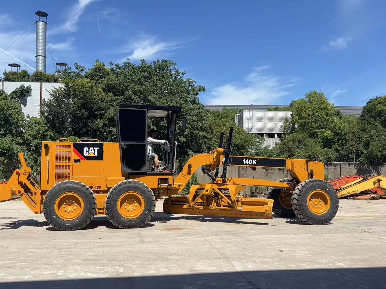 CAT 140K Motor Grader - Teehöövel: pilt 1 CAT 140K Motor Grader - Teehöövel: pilt 1