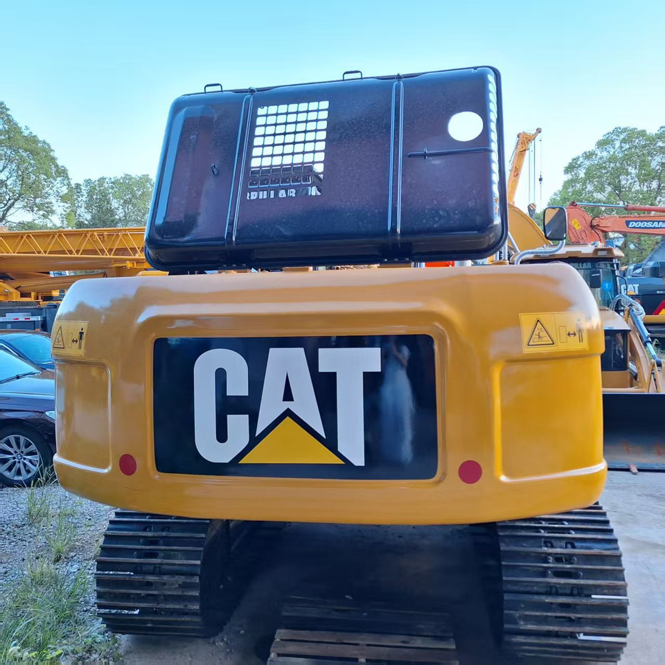 CAT 320D2L Excavator - Lintekskavaator: pilt 4 CAT 320D2L Excavator - Lintekskavaator: pilt 4