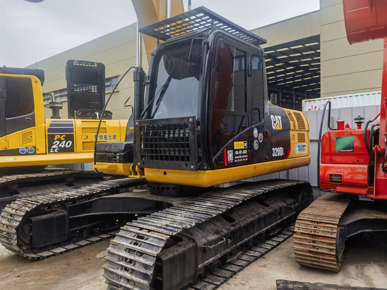 CAT 320DL Excavator - Lintekskavaator: pilt 2 CAT 320DL Excavator - Lintekskavaator: pilt 2